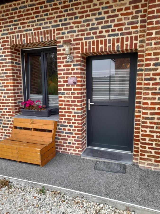 Chambre D Hotes Le Pigeonnier Fromelles Exterior photo